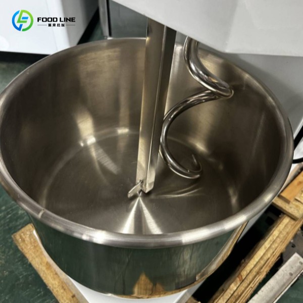 large mixing bowl for baking