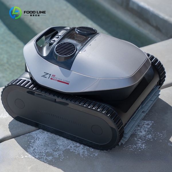 portable wireless pool cleaning robot