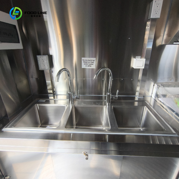 stainless steel sink in the trailer 1050f