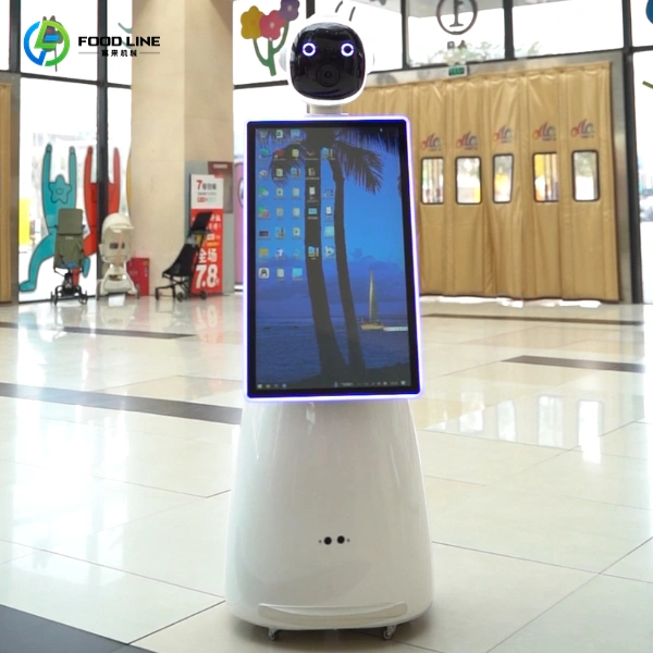 roaming robotic photographer