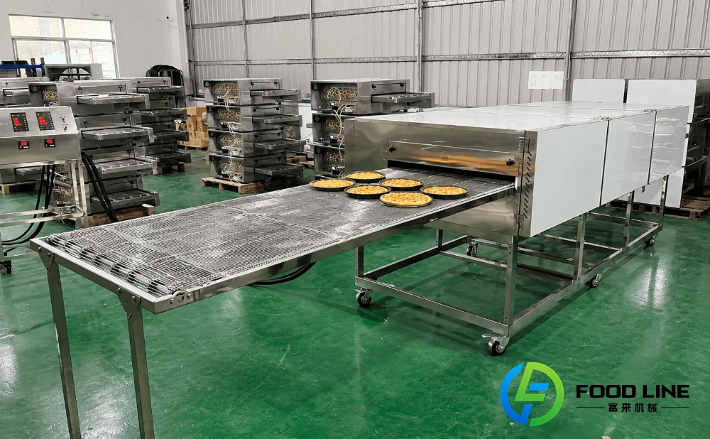 electric conveyor pizza oven at the factory