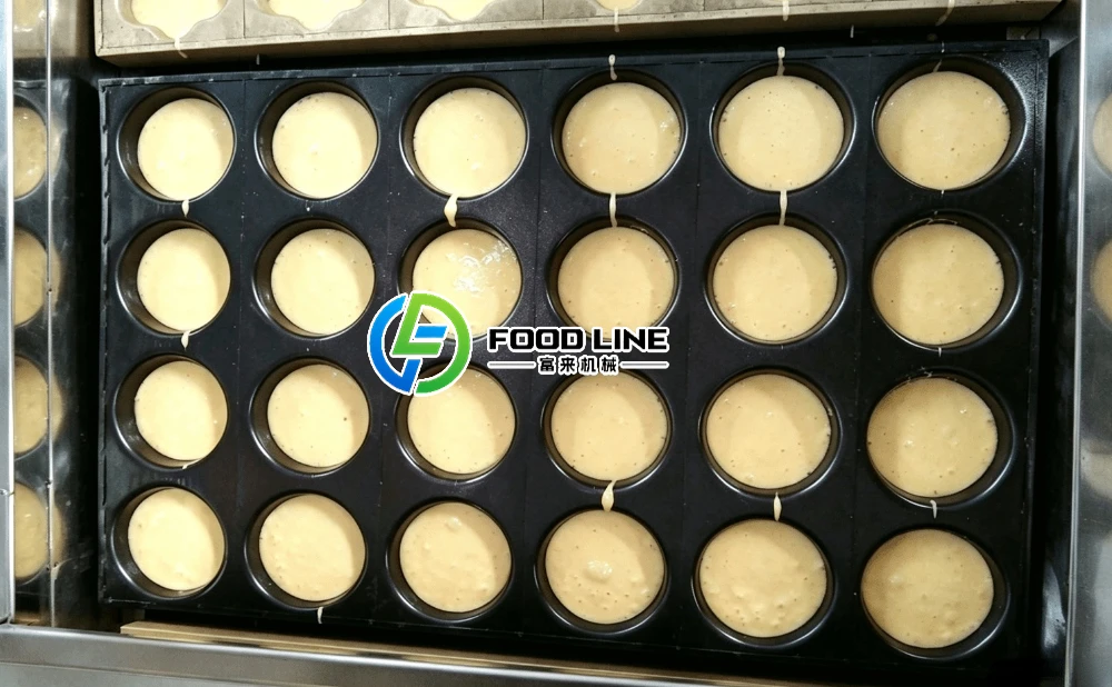 cake batter depositor machine for industrial bakery production